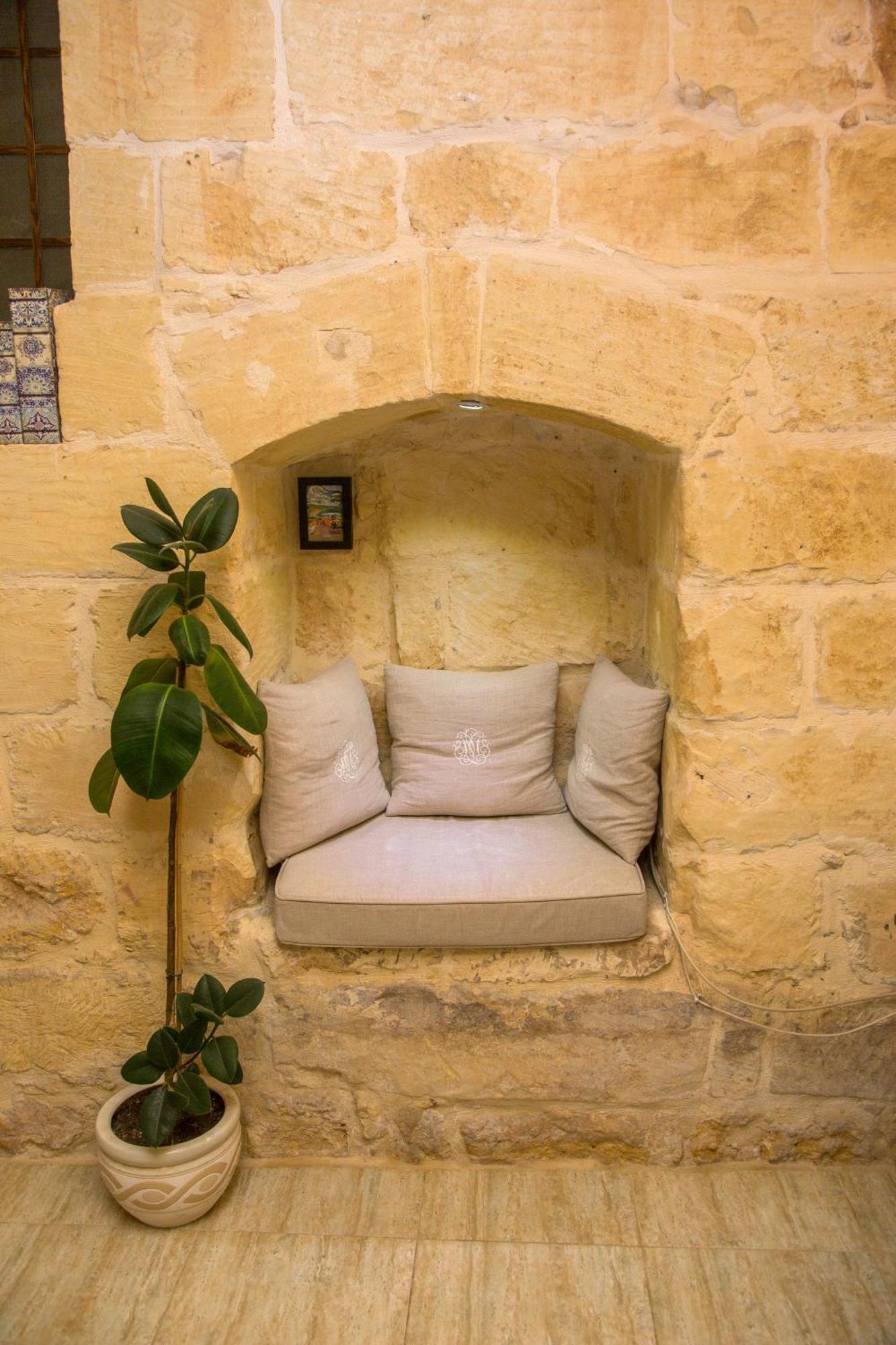 A La Maison B&B Xagħra Exterior foto