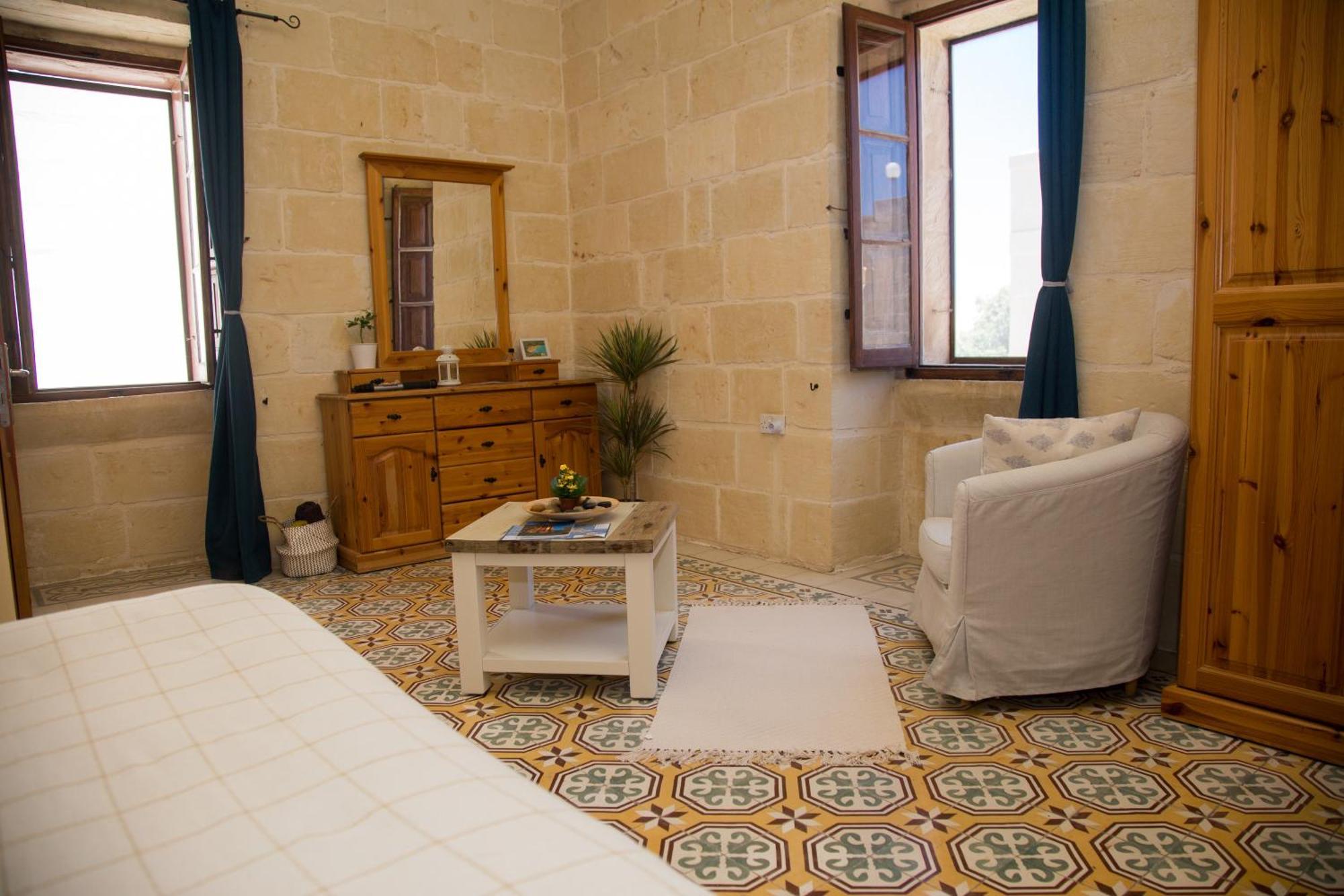 A La Maison B&B Xagħra Exterior foto